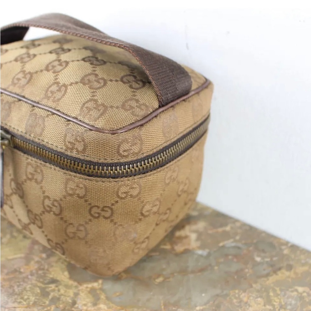 GUCCI GG CANVAS VANITY BAG/ COSMETIC CASE - Picture 5 of 9